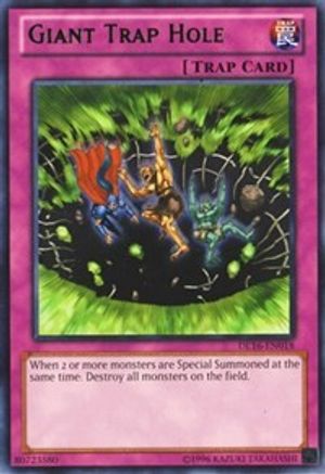 Giant Trap Hole (Green) [DL16-EN017] Rare